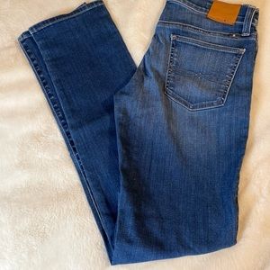 Sweet Straight Lucky Brand Jeans